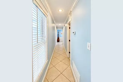 252 E Gorrie Dr, Saint George Island, FL 32328 - Photo 15