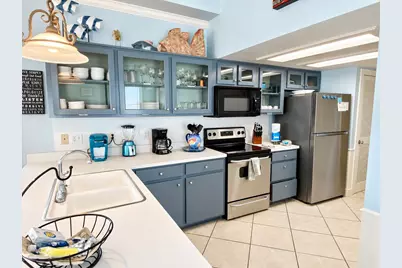 252 E Gorrie Dr, Saint George Island, FL 32328 - Photo 11