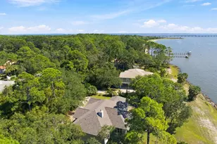 79 S Bay Shore Dr, Eastpoint, FL 32328 - Photo 57