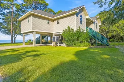 79 S Bay Shore Dr, Eastpoint, FL 32328 - Photo 1