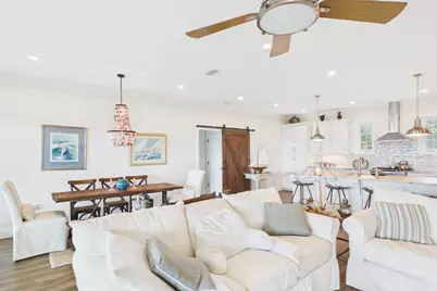 248 Oak St, Port Saint Joe, FL 32456 - Photo 5
