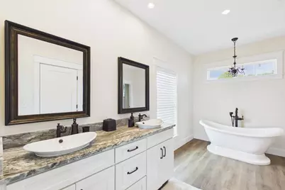 248 Oak St, Port Saint Joe, FL 32456 - Photo 19