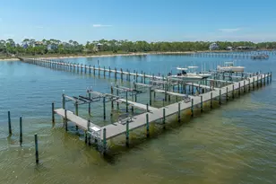 1649 Wayfarers Ct, Saint George Island, FL 32328 - Photo 5