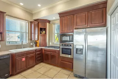 1649 Wayfarers Ct, Saint George Island, FL 32328 - Photo 9