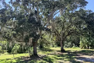 140 Jeffie Tucker Rd, Eastpoint, FL 32328 - Photo 43