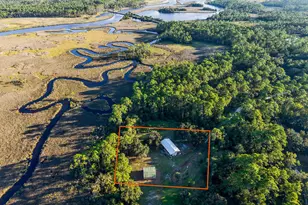 140 Jeffie Tucker Rd, Eastpoint, FL 32328 - Photo 3