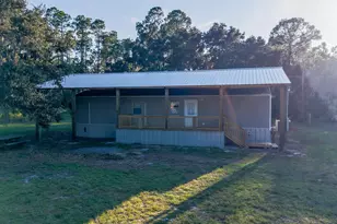 140 Jeffie Tucker Rd, Eastpoint, FL 32328 - Photo 11