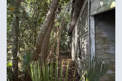 178 11th St, Apalachicola, FL 32320 - Photo 11