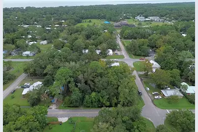 178 11th St, Apalachicola, FL 32320 - Photo 17