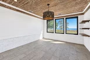 214 Ave C, Apalachicola, FL 32320 - Photo 9
