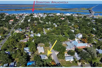 121 Ave D, Apalachicola, FL 32320 - Photo 3
