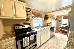 121 Ave D, Apalachicola, FL 32320 - Photo 9