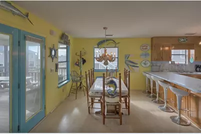 832 E Gulf Beach Dr, Saint George Island, FL 32328 - Photo 9