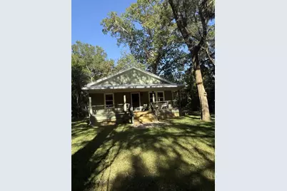 245 7th St, Apalachicola, FL 32320 - Photo 15