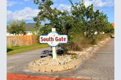 127 Gulf Coast Cr, Port Saint Joe, FL 32456 - Photo 3
