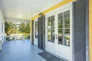 117 8th St, Apalachicola, FL 32320 - Photo 3