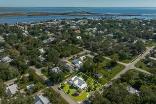 117 8th St, Apalachicola, FL 32320 - Photo 43