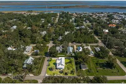 117 8th St, Apalachicola, FL 32320 - Photo 39