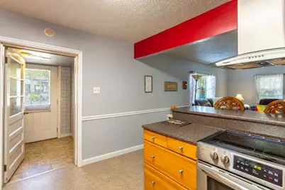 216 11th St, Apalachicola, FL 32320 - Photo 15