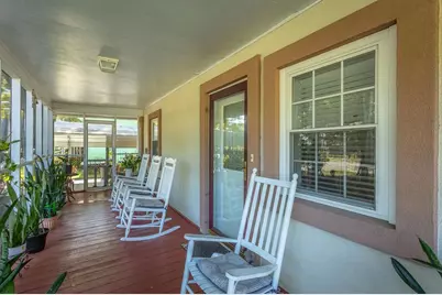 216 11th St, Apalachicola, FL 32320 - Photo 3