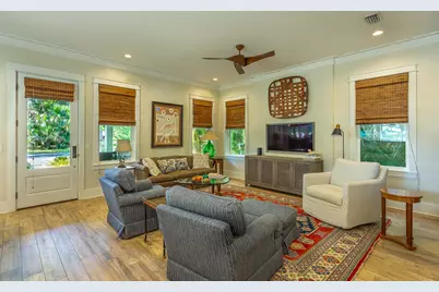 123 8th St, Apalachicola, FL 32320 - Photo 13