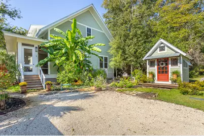 123 8th St, Apalachicola, FL 32320 - Photo 35