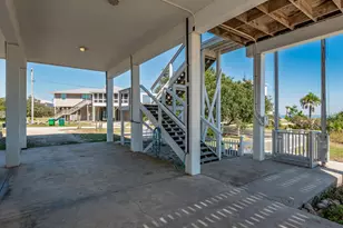 8 Tarpon St, Alligator Point, FL 32346 - Photo 33