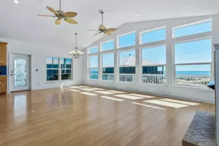 8 Tarpon St, Alligator Point, FL 32346 - Photo 7