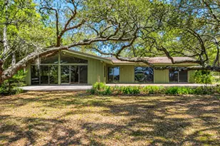 17 S Bay Shore Dr, Eastpoint, FL 32328 - Photo 1