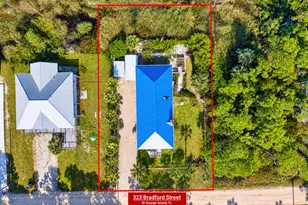 323 Bradford St, Saint George Island, FL 32328 - Photo 59