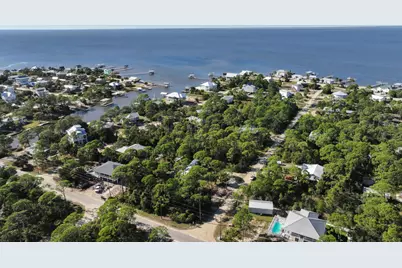 308 Howell St, Saint George Island, FL 32328 - Photo 7