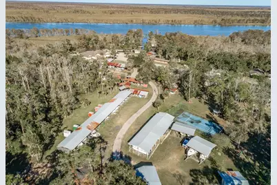 340 Bay City Rd, Apalachicola, FL 32320 - Photo 7
