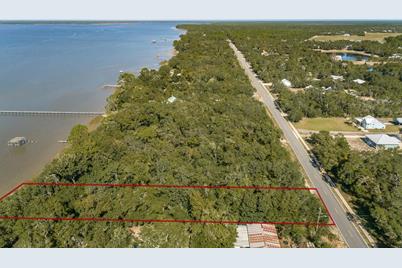 Lot 4 N Bay Shore Dr, Eastpoint, FL 32328 - Photo 1