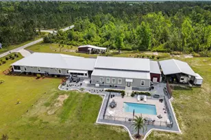 290 Rudy's Blaze, Wewahitchka, FL 32465 - Photo 1