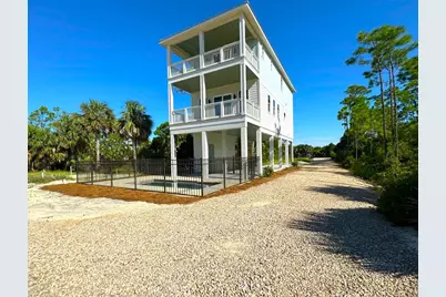 442 Indian Pass Rd, Port Saint Joe, FL 32456 - Photo 1