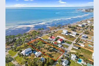 1407 Constitution Dr, Port Saint Joe, FL 32456 - Photo 1