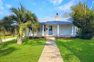 1109 Long Ave, Port Saint Joe, FL 32456 - Photo 1