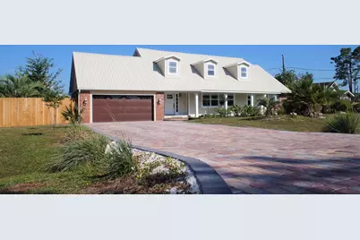 2101 Monument Ave, Port Saint Joe, FL 32456 - Photo 1