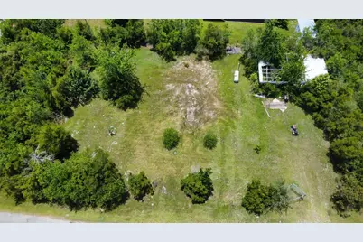 181 Marshall Ln, Wewahitchka, FL 32465 - Photo 1