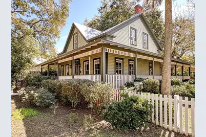 78 12th St, Apalachicola, FL 32320 - Photo 1