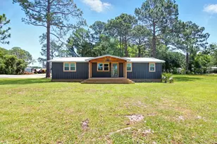 16 Island Dr, Eastpoint, FL 32328 - Photo 1