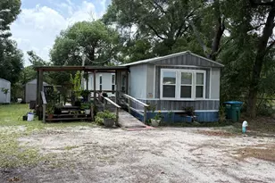 505 NW 1st St, Carrabelle, FL 32322 - Photo 1