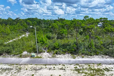 279 Ridgecrest Pkwy, Eastpoint, FL 32328 - Photo 1