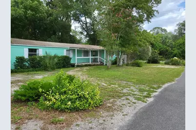 601 Tallahassee St, Carrabelle, FL 32322 - Photo 1