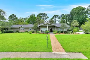 1612 Monument Ave, Port Saint Joe, FL 32456 - Photo 1