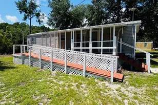 1215 NW 3rd St, Carrabelle, FL 32322 - Photo 1