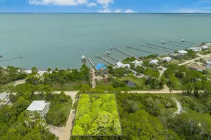 888 W Bay Shore Dr, Saint George Island, FL 32328 - Photo 1