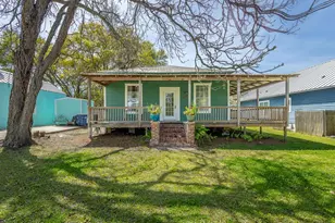 112 14th St, Apalachicola, FL 32320 - Photo 1