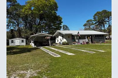 146 21st Ave, Apalachicola, FL 32320 - Photo 1