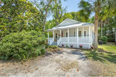 98 Sawyer Ln, Apalachicola, FL 32320 - Photo 1